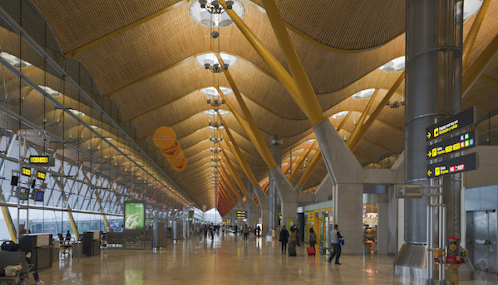 hall del aeropuerto