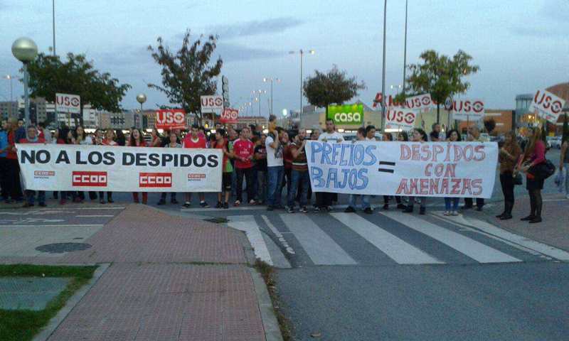 Concentración despedidos Decathlon