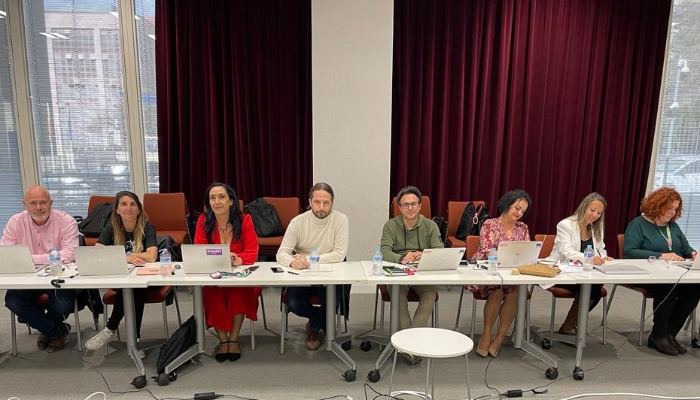 mesa negociación ERE AXA