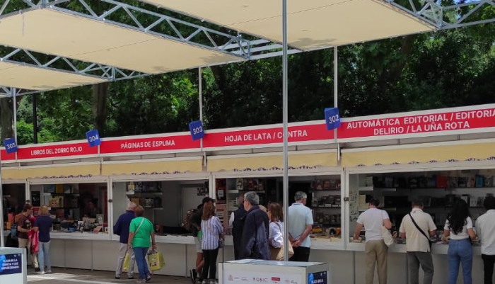 imagen de la Feria del Libro de Madrid en el Parque del Retiro 2023