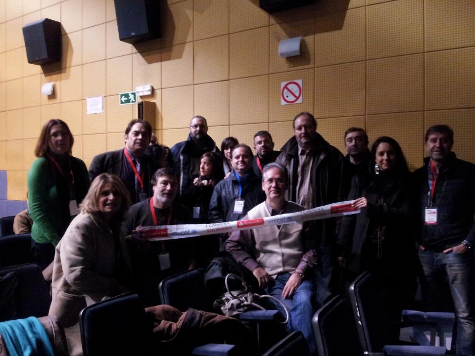Delegación del Santander en el IV Congreso de Comfia Madrid, en el que resultó elegido como Secretario General Felipe Gutierrez Lopez, miembro de esta Sección Sindical Delegación del Santander en el IV Congreso de Comfia Madrid, en el que resultó elegido como Secretario General Felipe Gutierrez Lopez, miembro de esta Sección Sindical