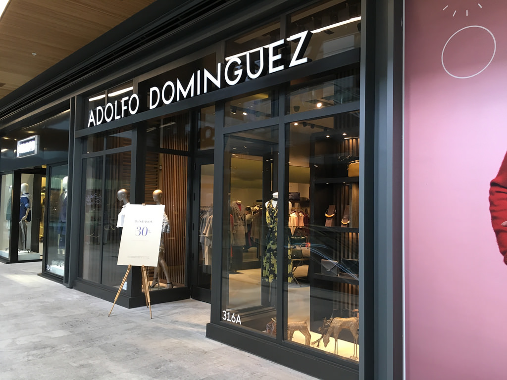 ERE Adolfo Dominguez