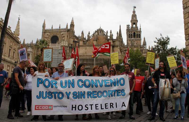 por un convenio justo de hosteleria en Sevilla