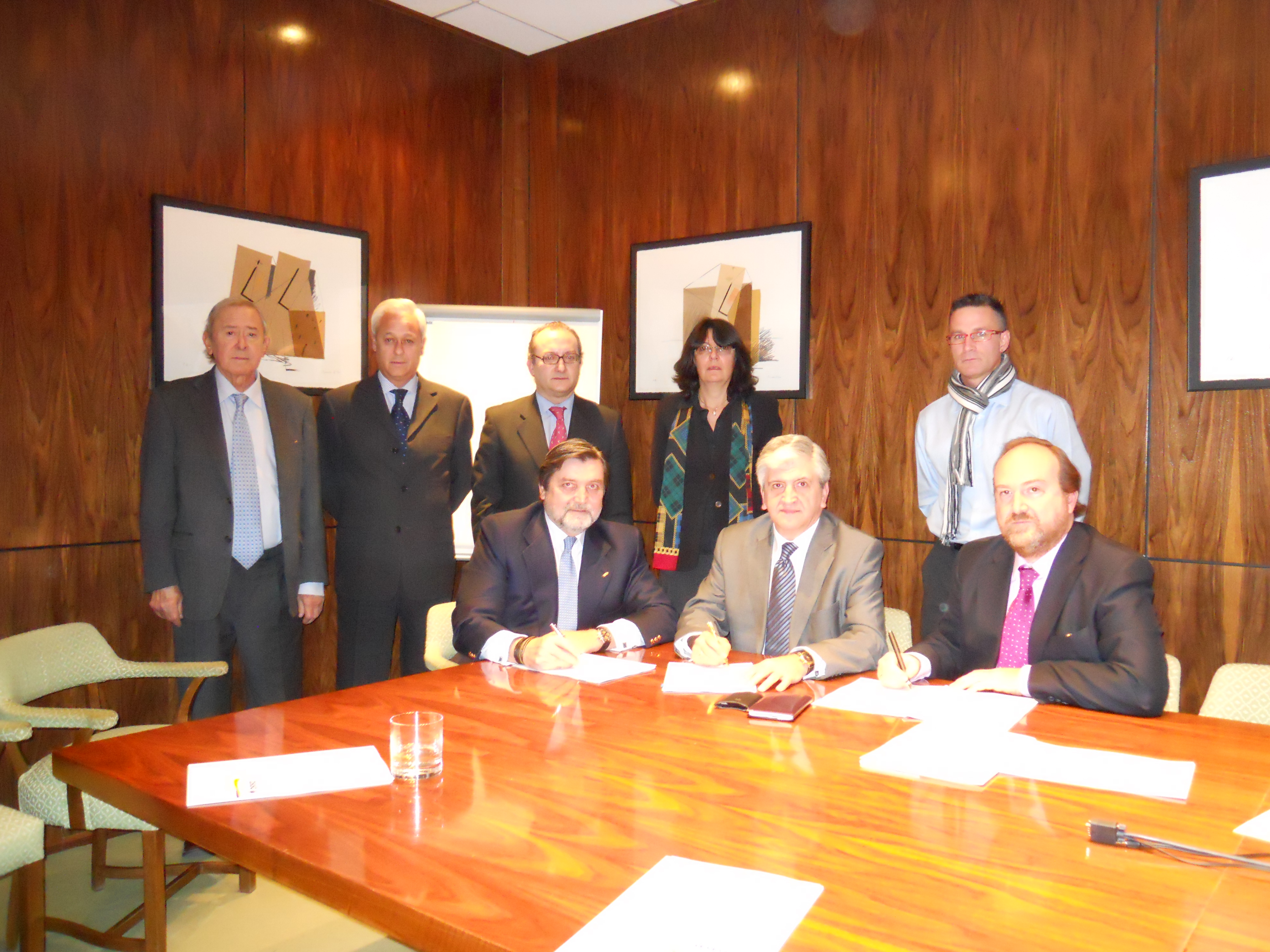 Firma Firma del Plan de Igualdad de Asisa