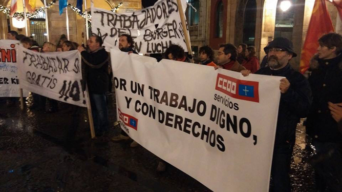 Manifestación de los trabajadores de Burger King Gijón.