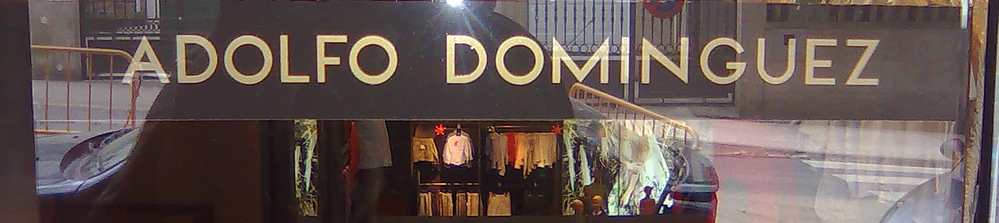 Tienda, comercio de Adolfo Dominguez. ERE en marcha