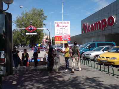 Tienda Alcampo. Comercio