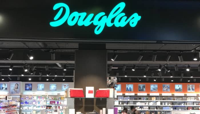 Tienda Douglas Madrid. Condiciones de trabajo