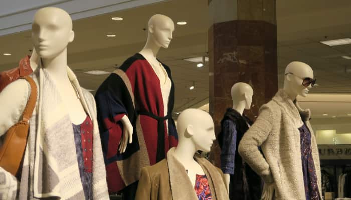 Maniquies en Comercio