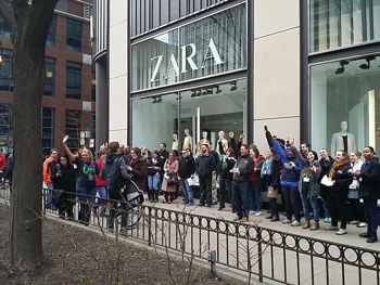 Protestas en Comercio. Zara en Chicago