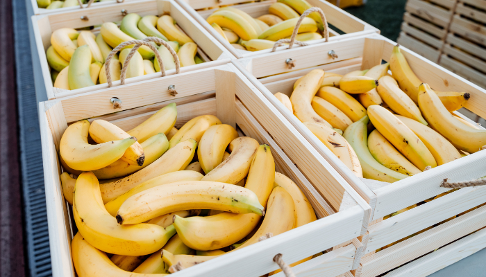 Cajas de plátanos listas para su venta
