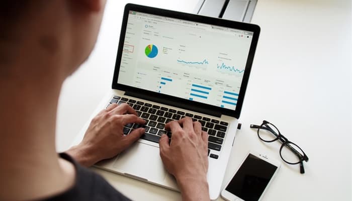 Sector financiero. Trabajadora.
