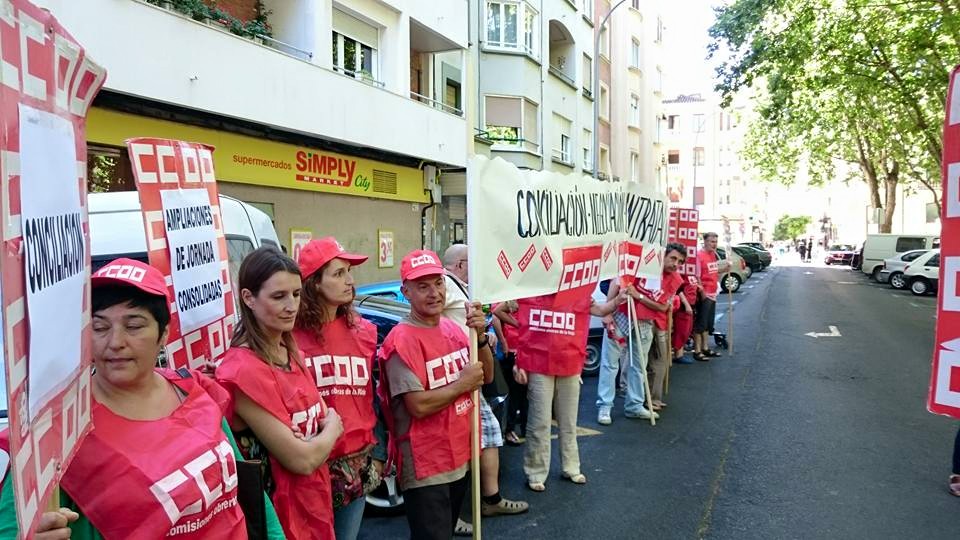 Concentración simply Logroño