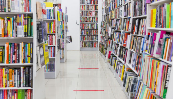 pasillo librería