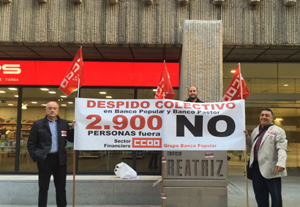 Concentración de los delegados y delegadas de CCOO en Grupo Banco Popular en la sede de Edificio Beatriz de Madrid