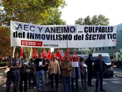 Manifestación convenio TIC